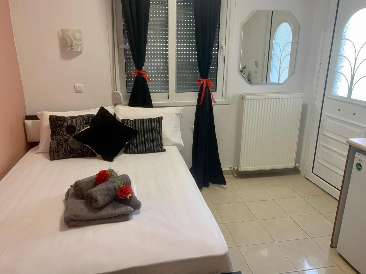 Petros House Aparthotel Sarti Exterior photo
