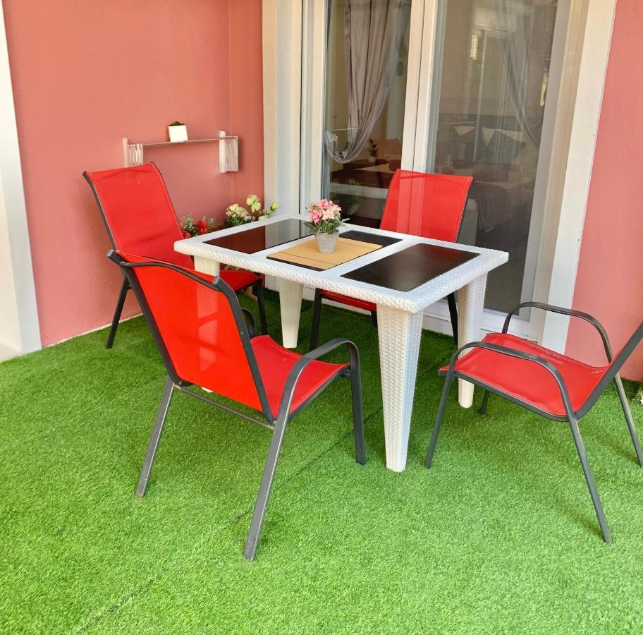 Petros House Aparthotel Sarti Exterior photo
